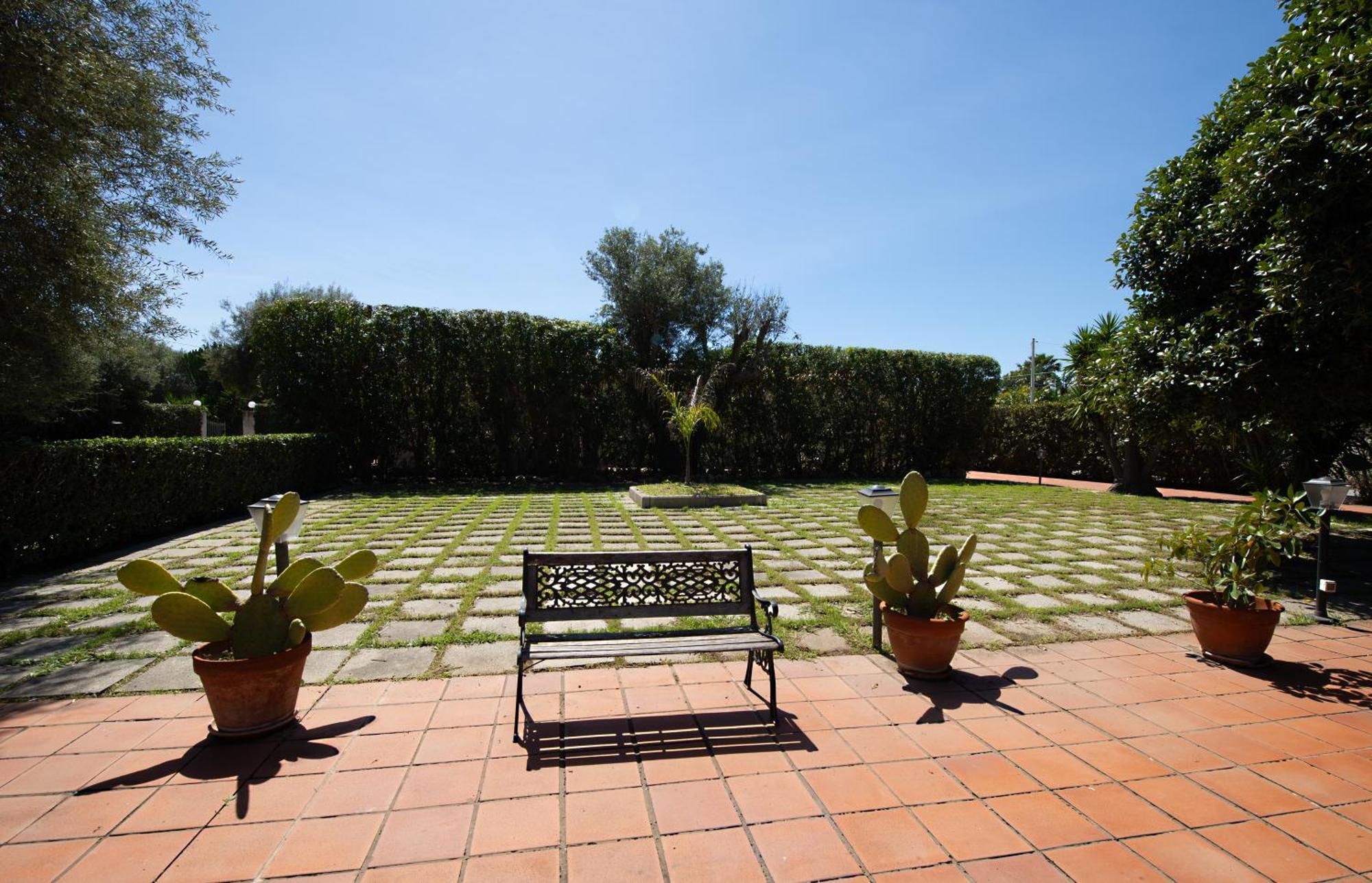 Isola Charm B&B - A Historic Villa Near Punta Del Pero Beach Syracuse Exterior photo